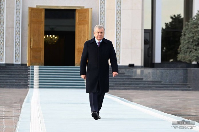 Shavkat Mirziyoyev amaliy tashrif bilan Rossiyaga jo‘nab ketdi