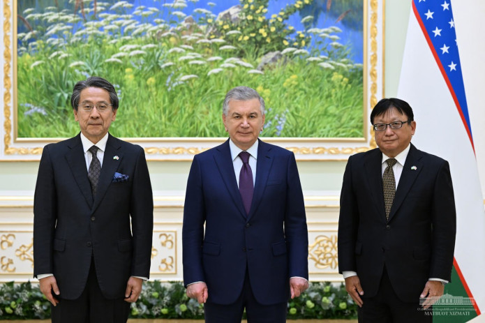 Shavkat Mirziyoyev Yaponiya delegatsiyasini qabul qildi