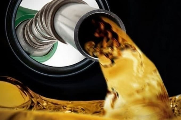 4 oyda 390 ming tonna avtomobil benzini ishlab chiqarilgan