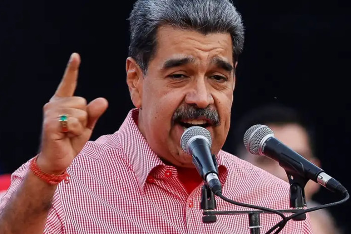 Reuters: Tramp Maduroga iste'foga chiqish uchun bir hafta vaqt berdi