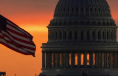 AQSh Senati hukumat faoliyatini to'xtatishga oid qonun loyihasini ma'qulladi