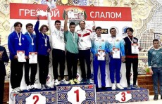 Slalomda eshkak eshish: Oʻzbekiston terma jamoasi xalqaro turnirda 2-oʻrinni egalladi