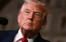 OAV: AQSh ishchi sinfi orasida Trampning reytingi rekord darajada pastga tushdi