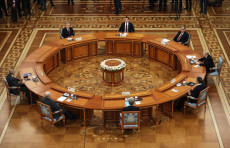 Oʻzbekiston Prezidenti MDH davlatlari rahbarlarining norasmiy uchrashuvida ishtirok etdi