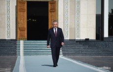 O‘zbekiston prezidenti amaliy tashrif bilan Rossiyaga boradi
