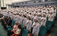 Tibbiyot oliy o'quv yurtlarida an'anaviy ta'limga o'tishga ruxsat berildi
