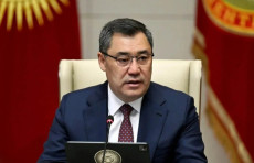 Japarov Qirg‘iziston Konstitutsiyaviy sudiga yangi prezidentlik saylovi o‘tkazilishi masalasi bo‘yicha murojaat yo‘lladi