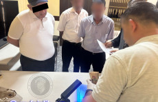 DXX: Buxoroda byudjet mablag‘lari evaziga "otkat" olishga uringan bosh hisobchi va uning o‘rinbosari ushlandi
