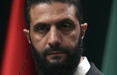 London Suriya prezidentiga qarshi sanksiyalarni bekor qildi, keyingisi Yevropa Ittifoqi