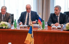 Abu-Dabida Rossiya, Ukraina va AQSh o'rtasida muzokaralarning yangi bosqichi boshlandi