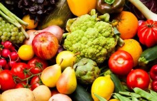 O'zbekistonda endi yakka tartibdagi tadbirkorlarga meva-sabzavotlarni sug'urta polisisiz eksport qilish imkoniyati beriladi