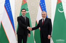 Shavkat Mirziyoyev Turkmaniston prezidenti Serdar Berdimuhamedovni tavallud kuni bilan tabrikladi