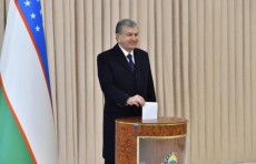 Президент Шавкат Мирзиёев проголосовал на выборах