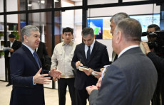 Prezidentimiz Olmaliq kon-metallurgiya kombinatining Raqamlashtirilgan boshqaruv markazida boʻldi