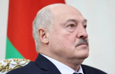 Zelenskiy Lukashenkoga qarshi sanksiyalar joriy qildi