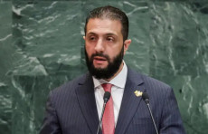 AQSh Suriya prezidentini terrorizm roʻyxatidan chiqardi