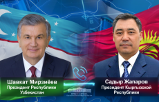 Президенты Узбекистана и Кыргызстана по телефону обсудили актуальные вопросы двусторонней повестки
