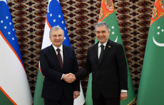 O‘zbekiston va Turkmaniston yetakchilari ikki tomonlama munosabatlarning dolzarb masalalarini muhokama qildilar
