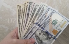 O‘zbekistonda dollar kursi rekord tarzda oshishda davom etmoqda