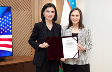 Saida Mirziyoyeva Amerika-O‘zbekiston savdo palatasi raisi Kerolin Lemm bilan uchrashdi